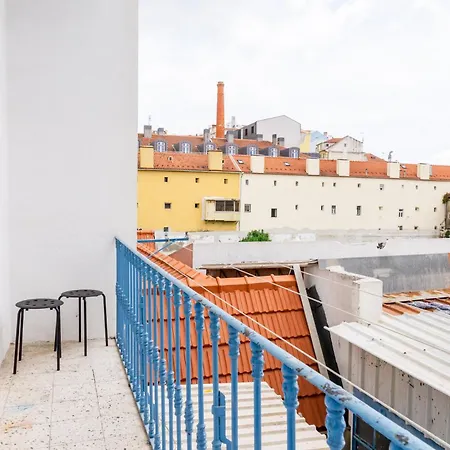 Bica Palace Гостевой дом Лиссабон